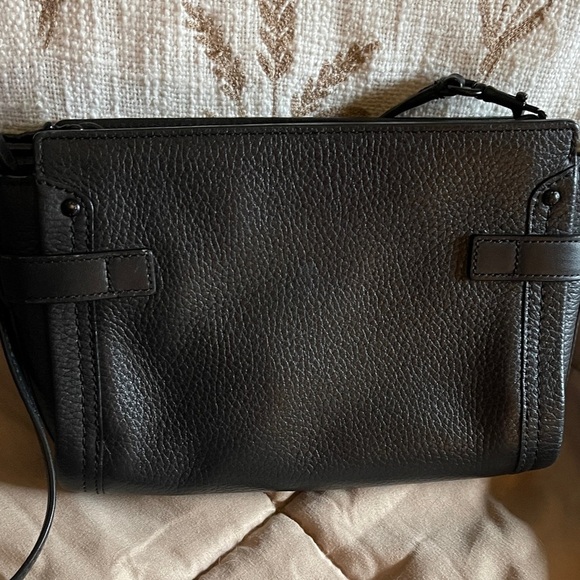 Coach Swagger Crossbody Black Leather Crossbody or Shoulder Bag A1532-53032 - Picture 4 of 9